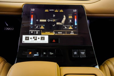 2027 INFINITI QX80 LUXE