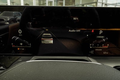 2027 INFINITI QX80 LUXE