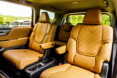 2027 INFINITI QX80 LUXE