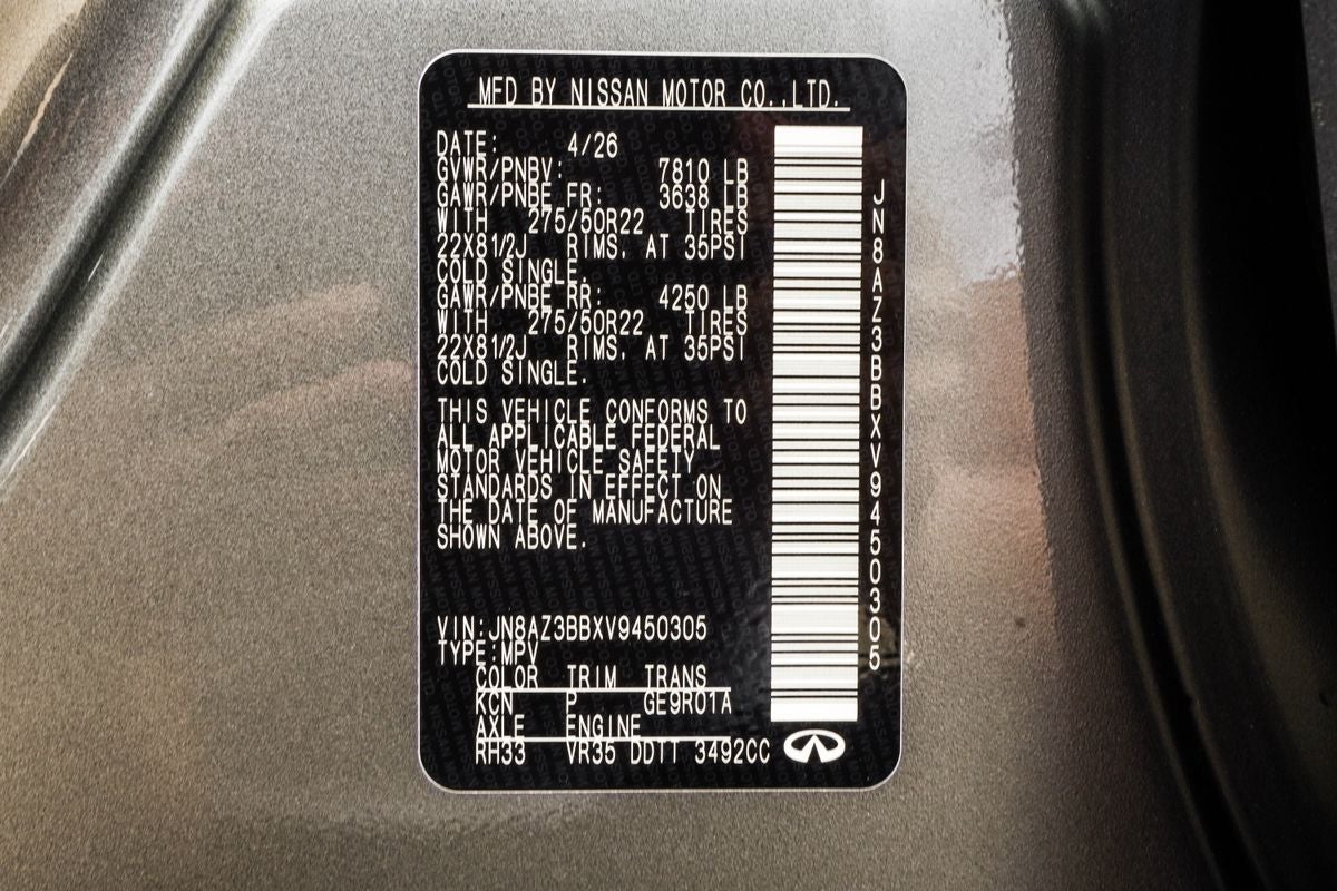 2027 INFINITI QX80 LUXE
