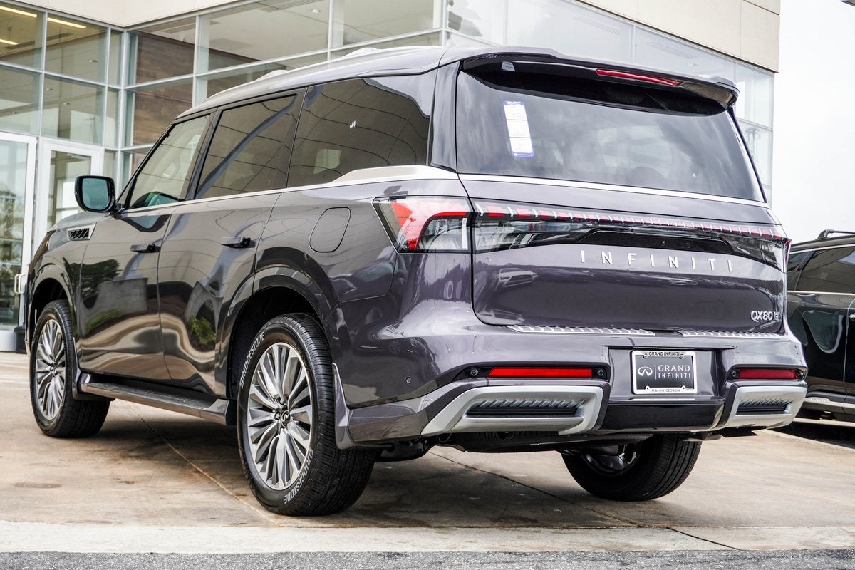 2026 INFINITI QX80 LUXE