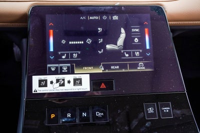 2026 INFINITI QX80 LUXE