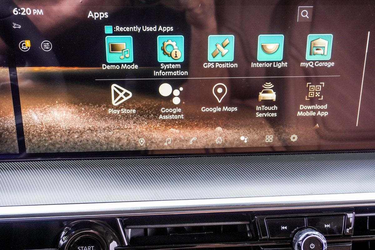 2026 INFINITI QX80 LUXE