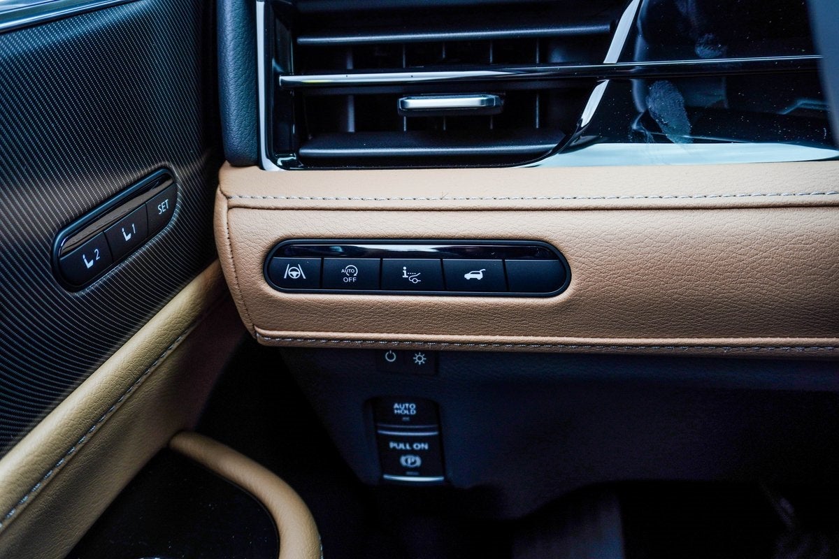 2026 INFINITI QX80 LUXE