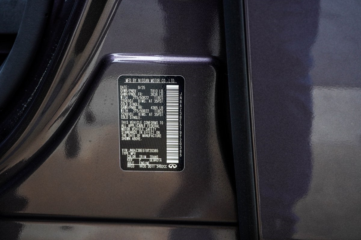 2026 INFINITI QX80 LUXE