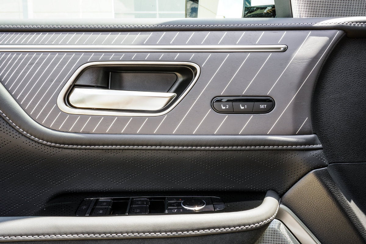 2027 INFINITI QX80 AUTOGRAPH