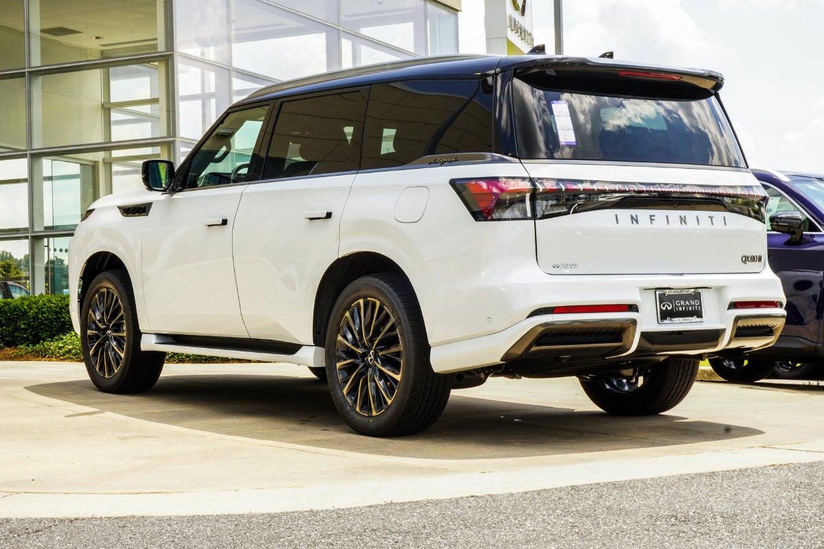 2027 INFINITI QX80 AUTOGRAPH