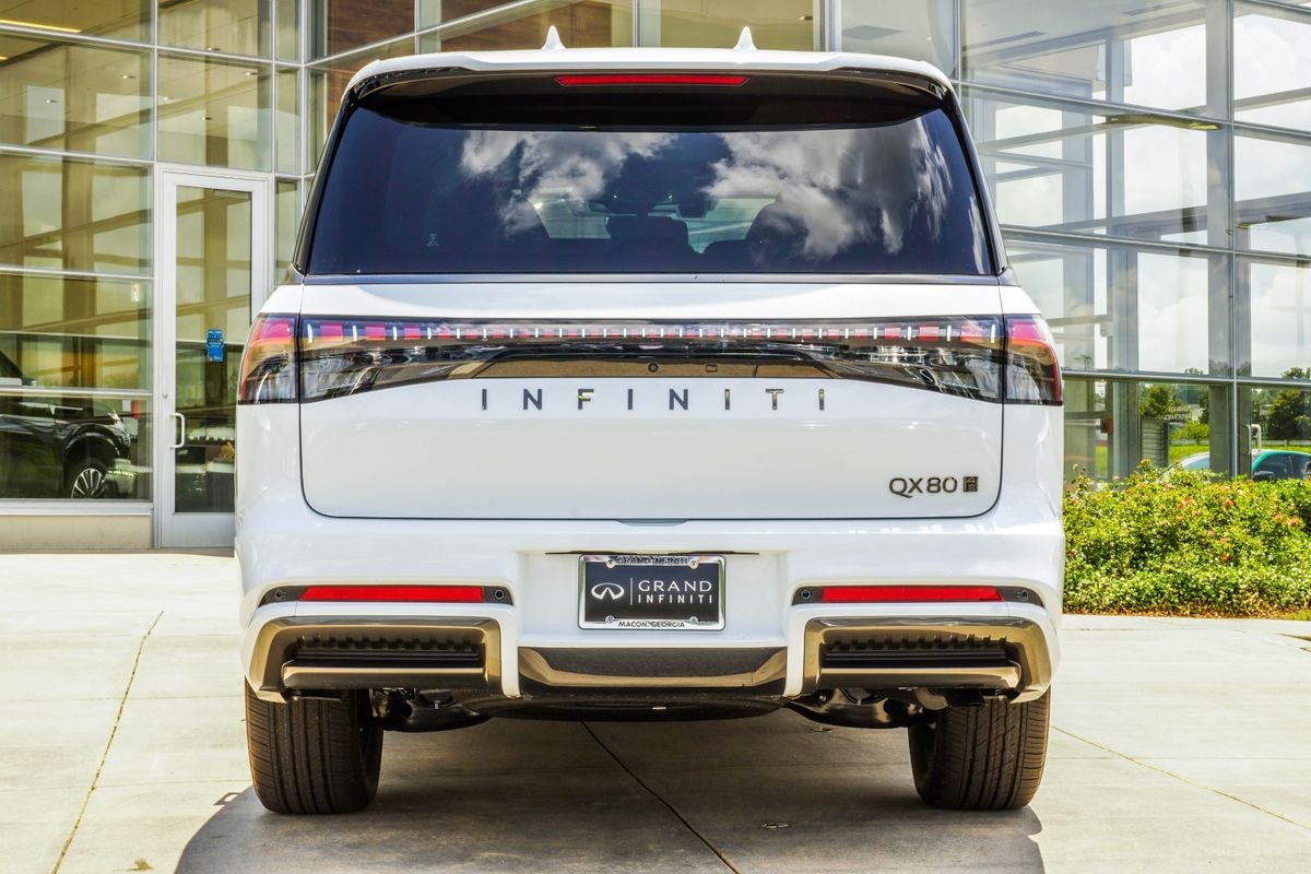 2027 INFINITI QX80 AUTOGRAPH