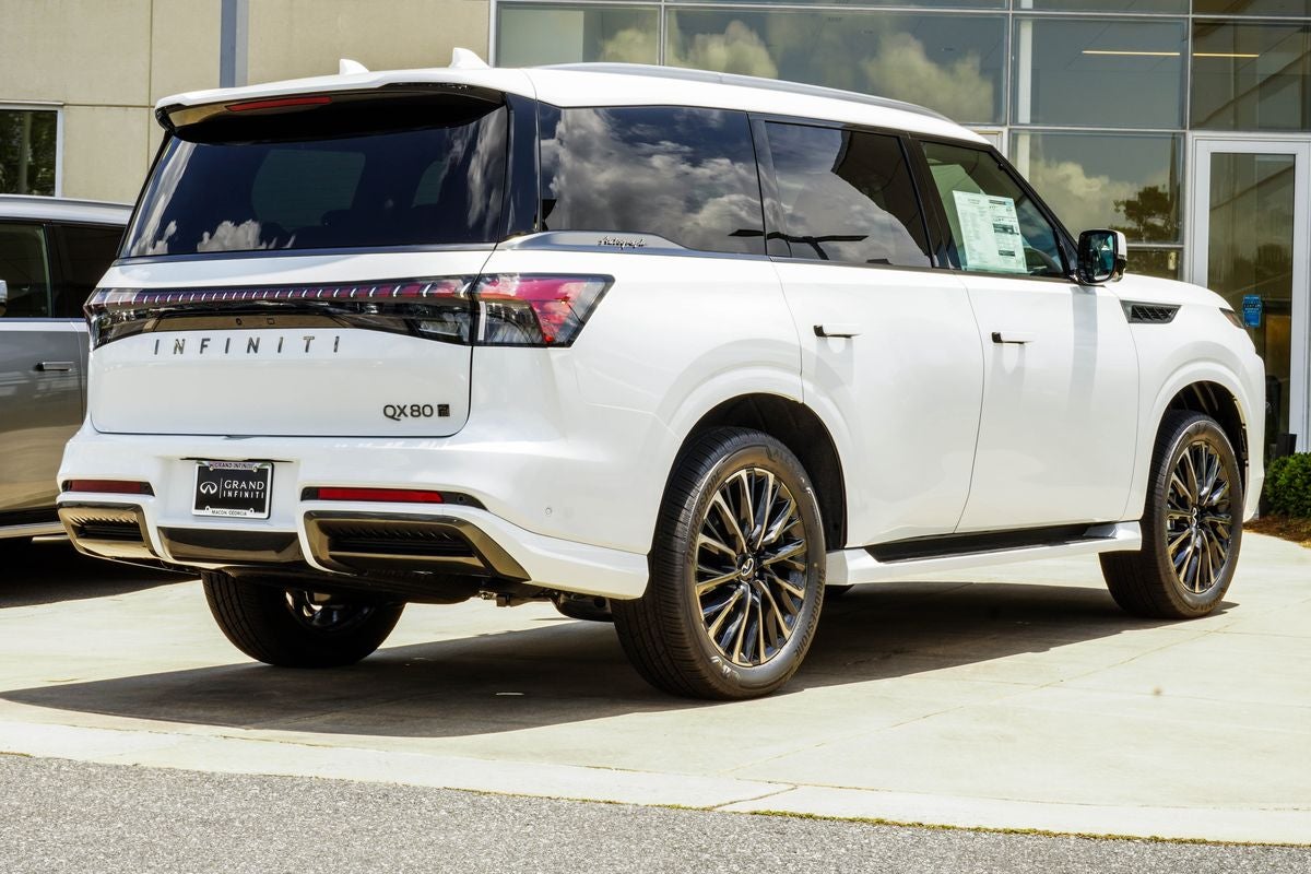 2027 INFINITI QX80 AUTOGRAPH