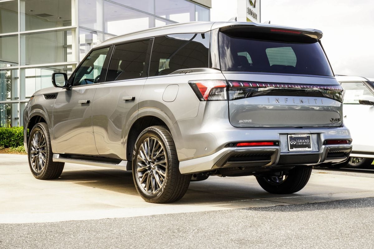 2027 INFINITI QX80 AUTOGRAPH