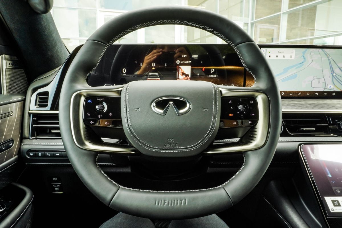 2027 INFINITI QX80 AUTOGRAPH