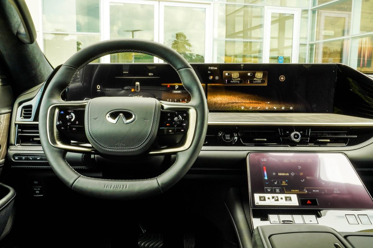2027 INFINITI QX80 AUTOGRAPH