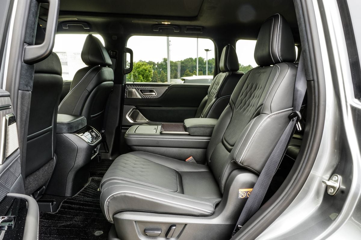 2027 INFINITI QX80 AUTOGRAPH