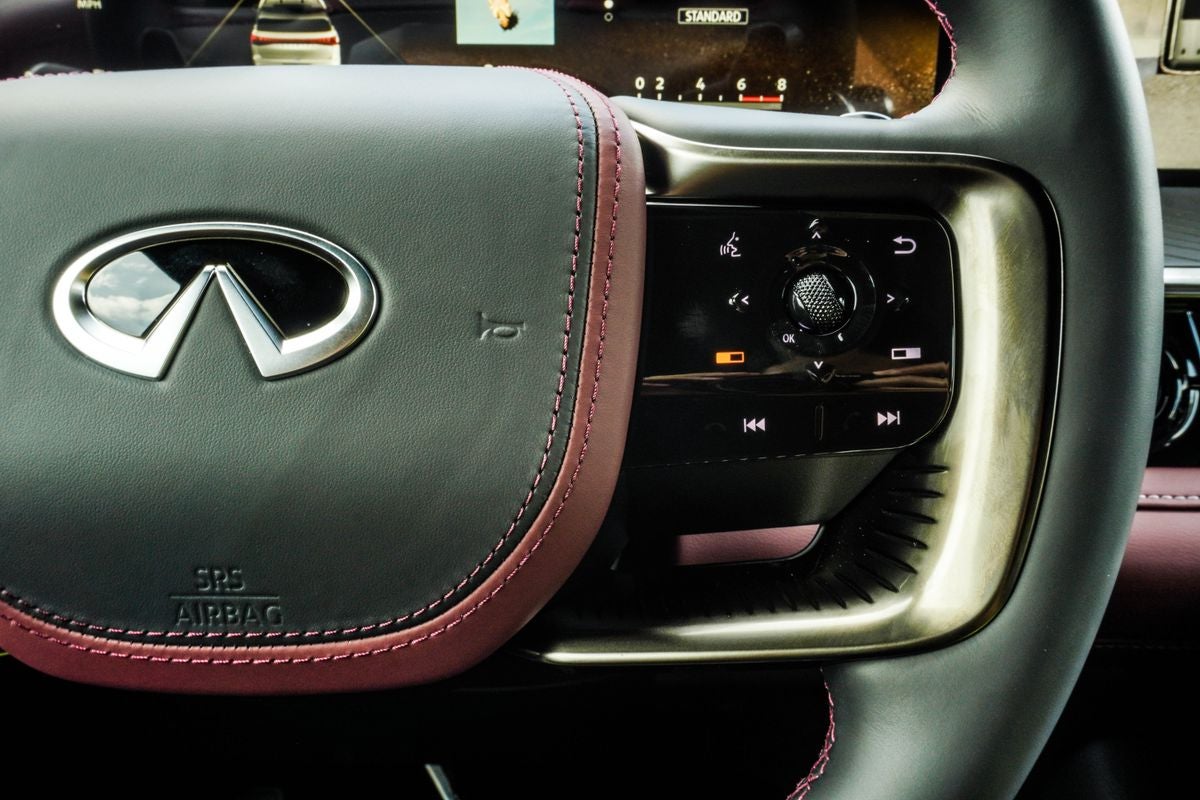 2027 INFINITI QX80 AUTOGRAPH