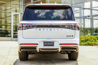 2027 INFINITI QX80 AUTOGRAPH