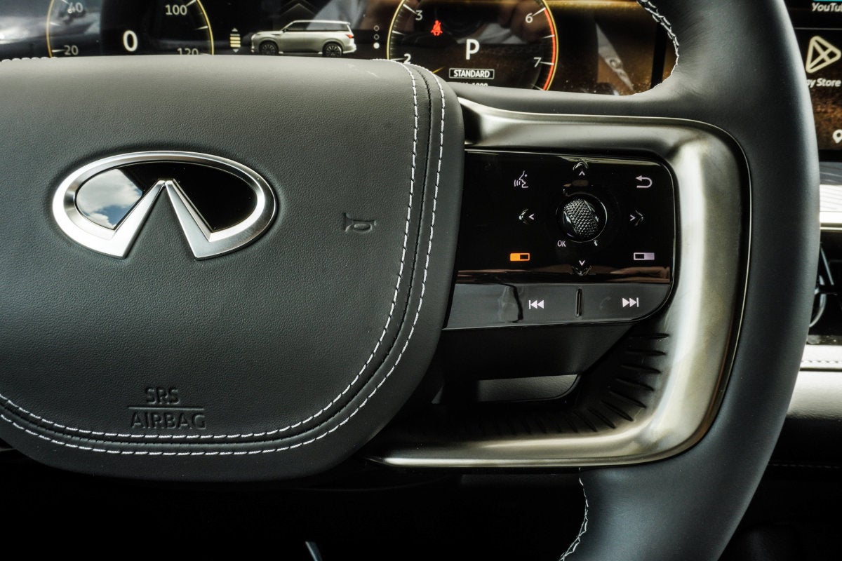 2027 INFINITI QX80 AUTOGRAPH