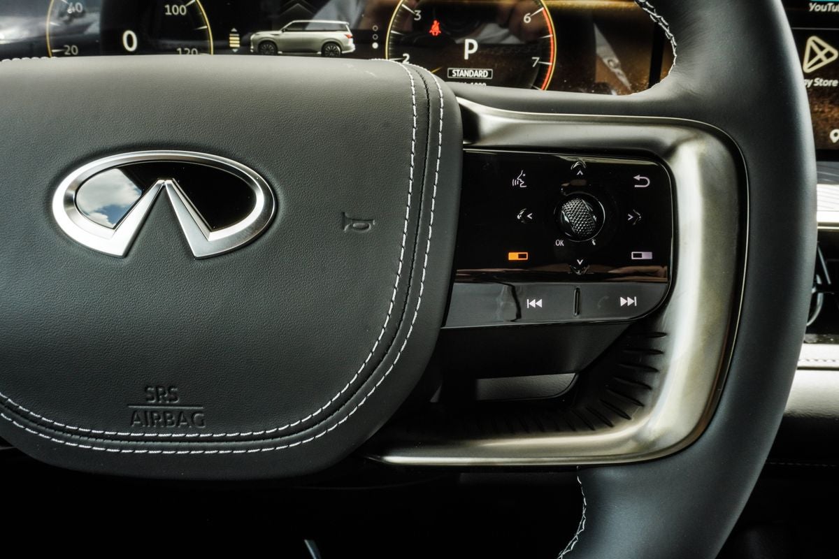 2027 INFINITI QX80 AUTOGRAPH