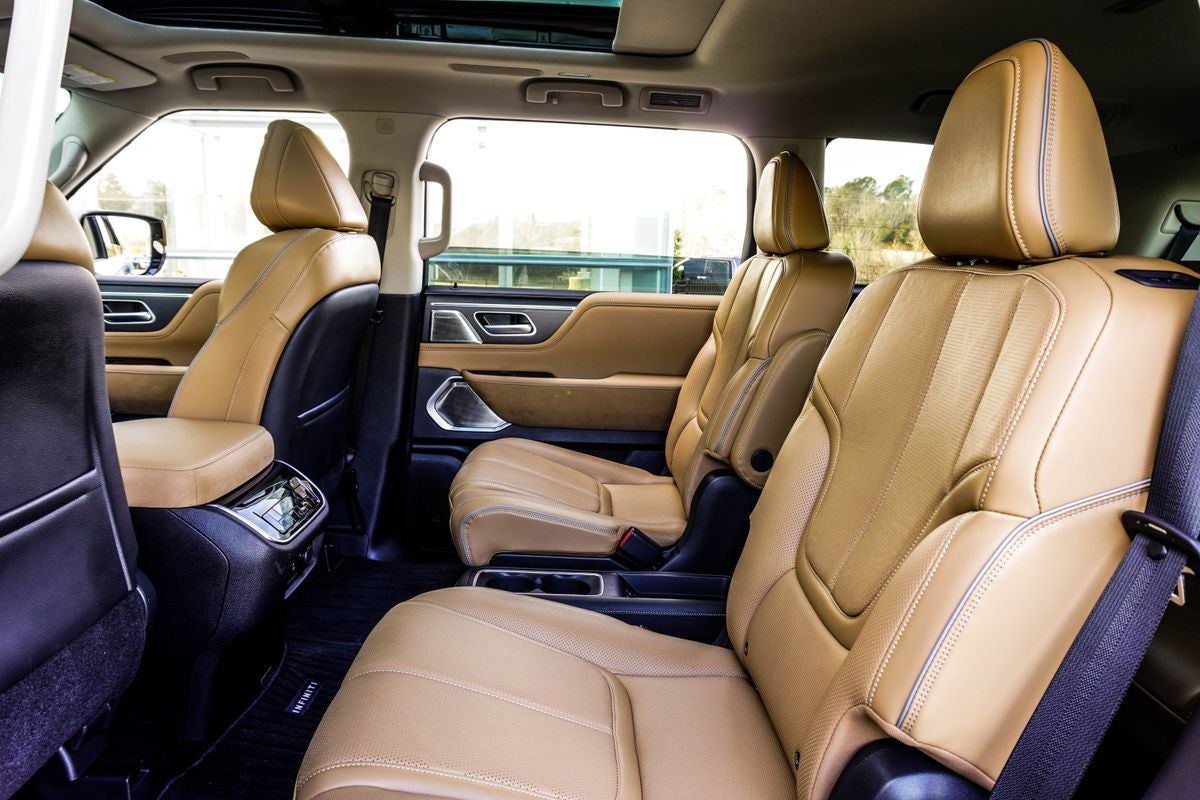 2025 INFINITI QX80 SENSORY