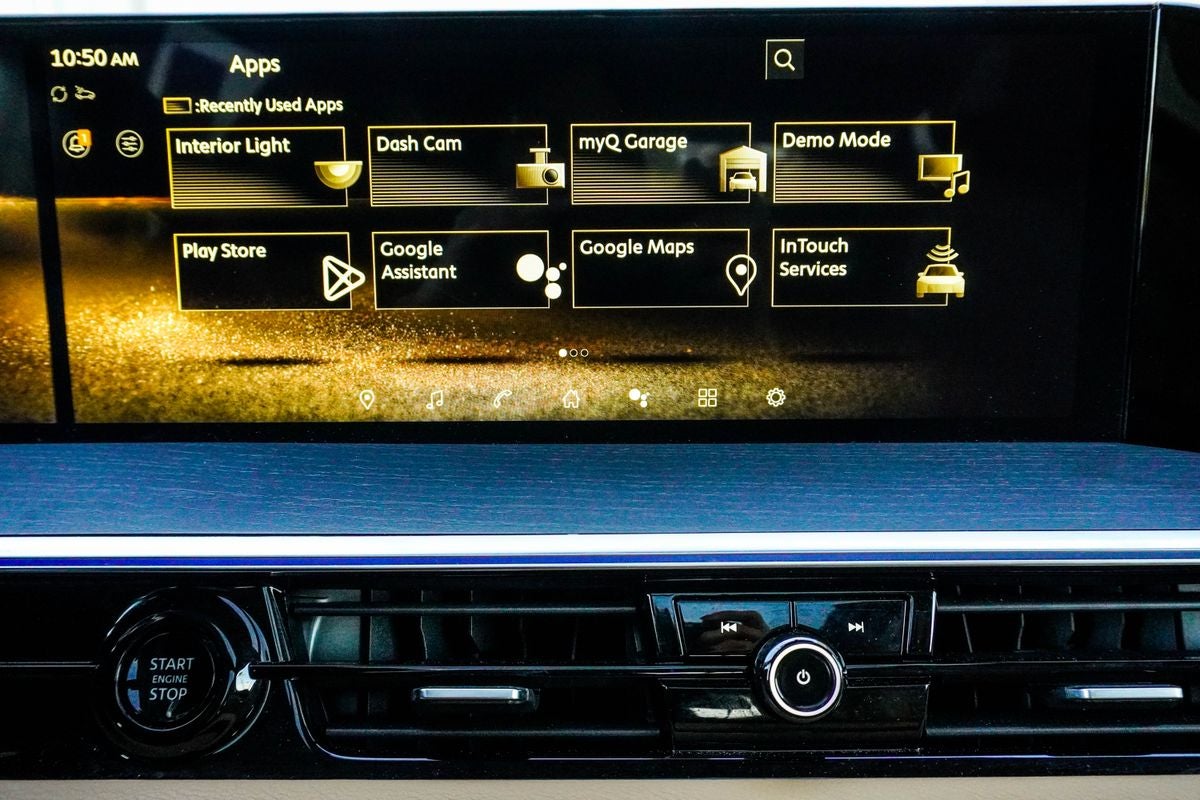 2025 INFINITI QX80 SENSORY