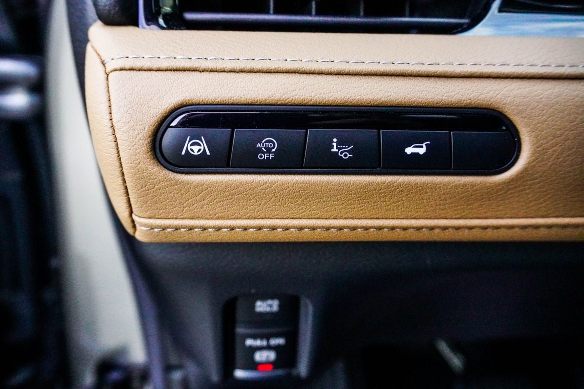 2025 INFINITI QX80 SENSORY