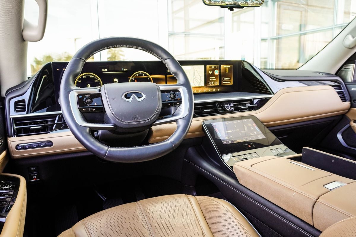 2025 INFINITI QX80 SENSORY