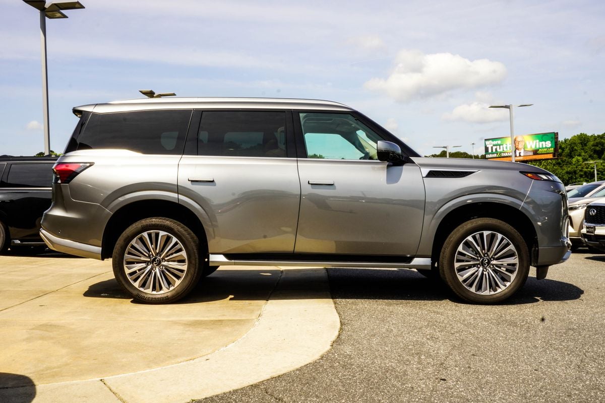 2025 INFINITI QX80 SENSORY