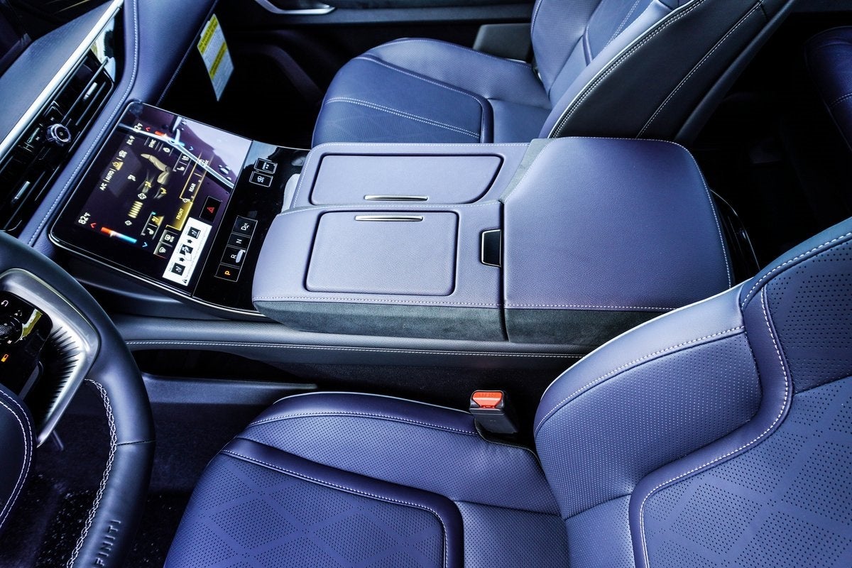 2026 INFINITI QX80 SPORT