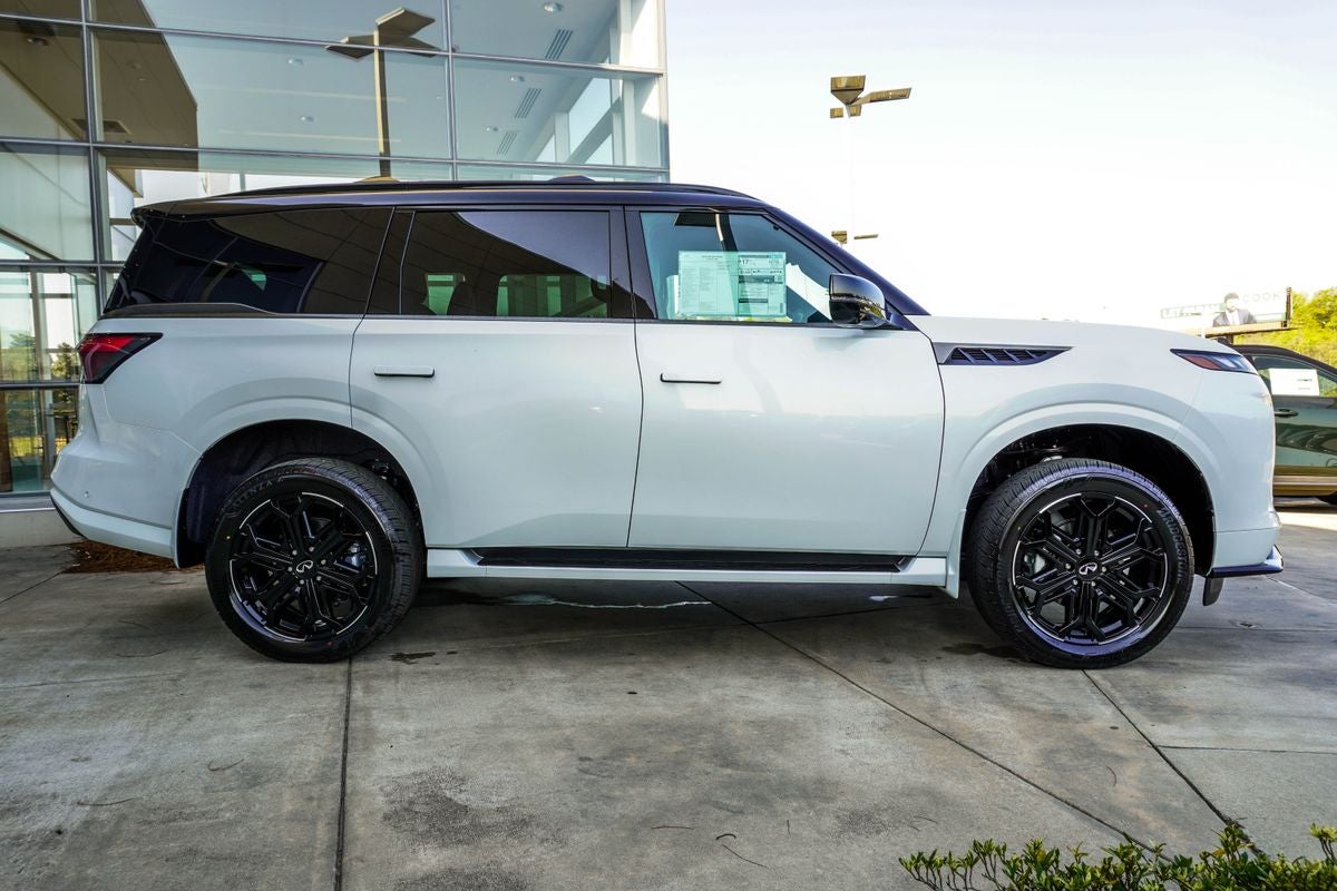 2026 INFINITI QX80 SPORT