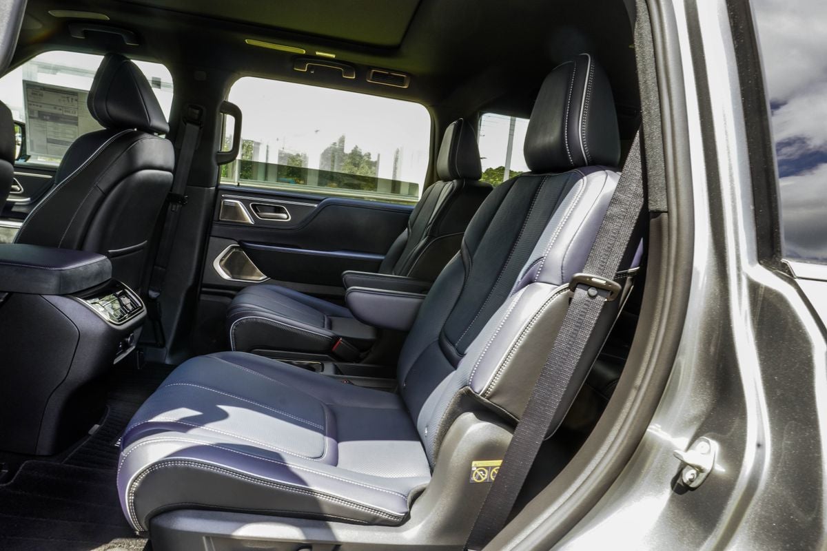 2027 INFINITI QX80 SPORT