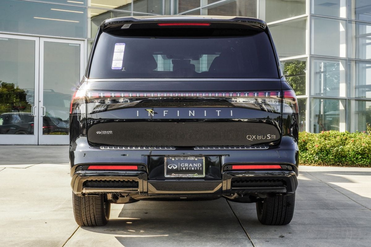 2027 INFINITI QX80 SPORT