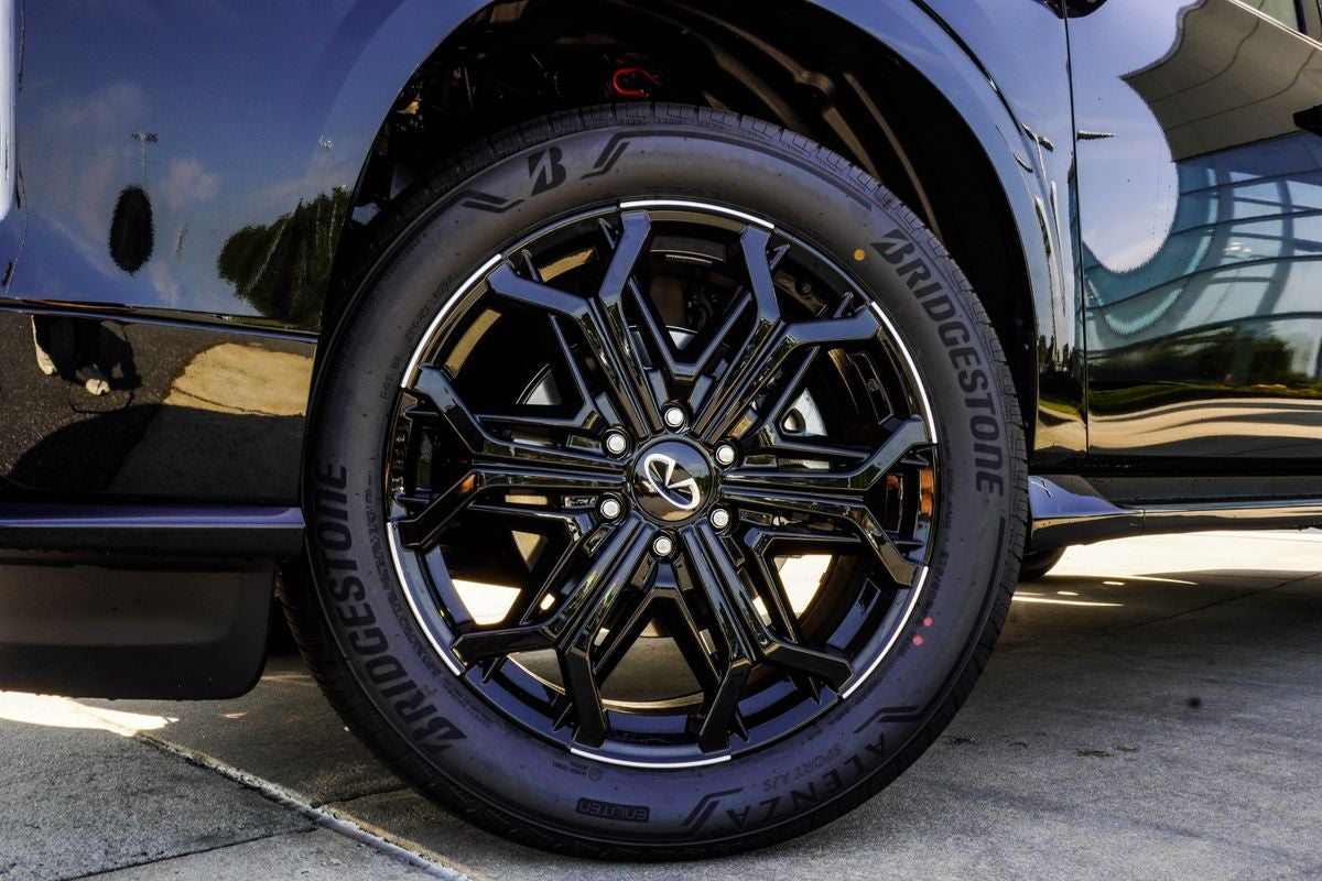 2027 INFINITI QX80 SPORT