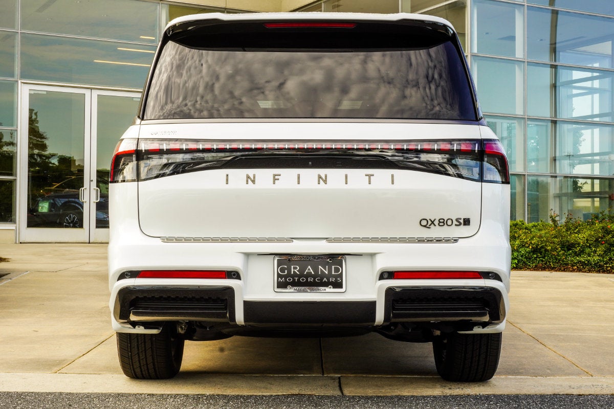 2027 INFINITI QX80 SPORT