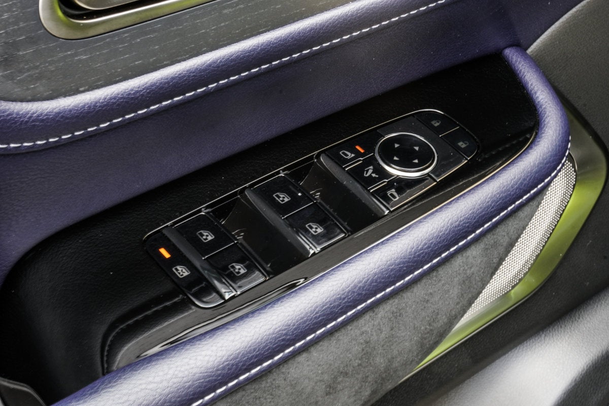 2027 INFINITI QX80 SPORT