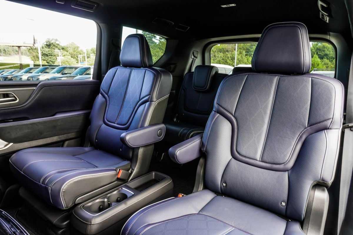 2027 INFINITI QX80 SPORT