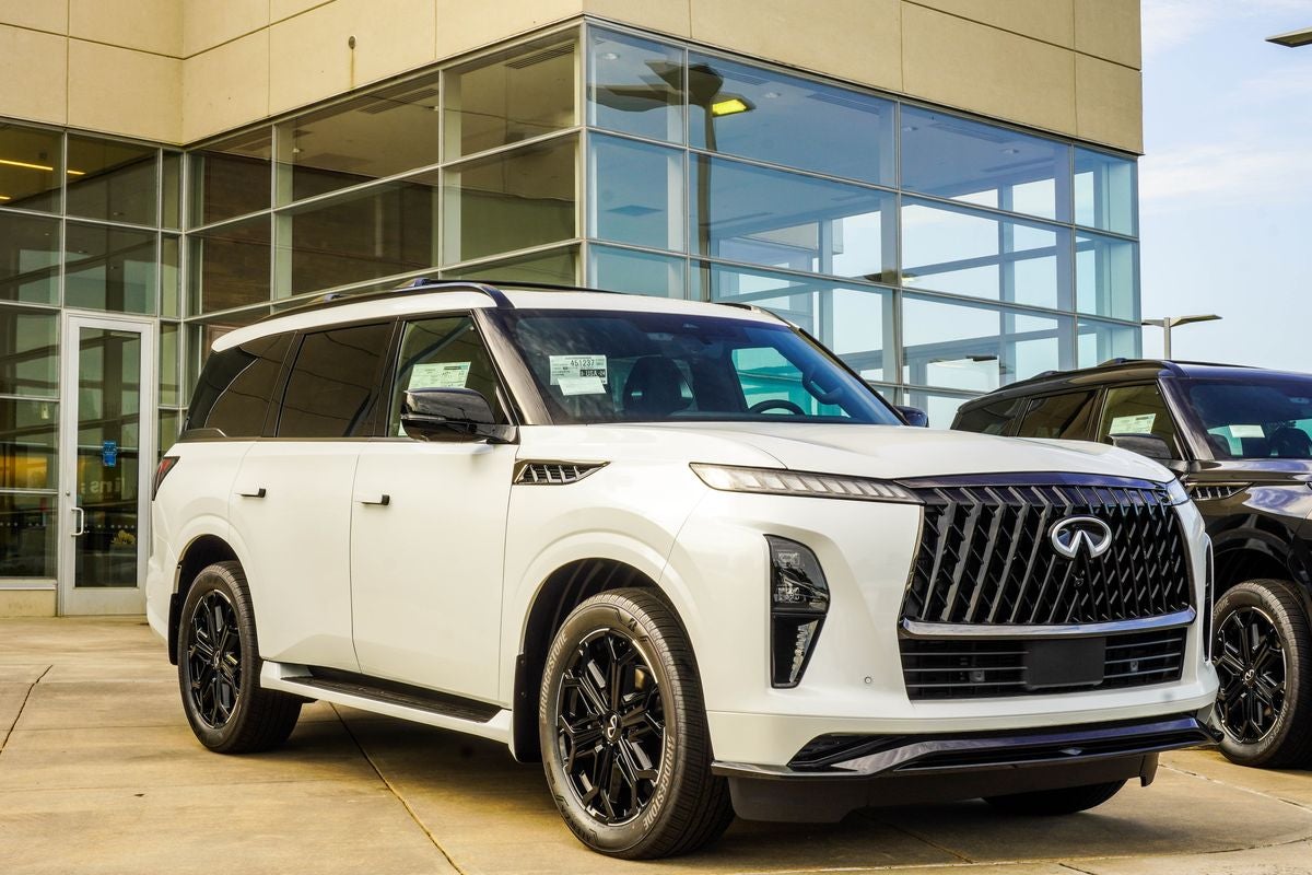 2027 INFINITI QX80 SPORT