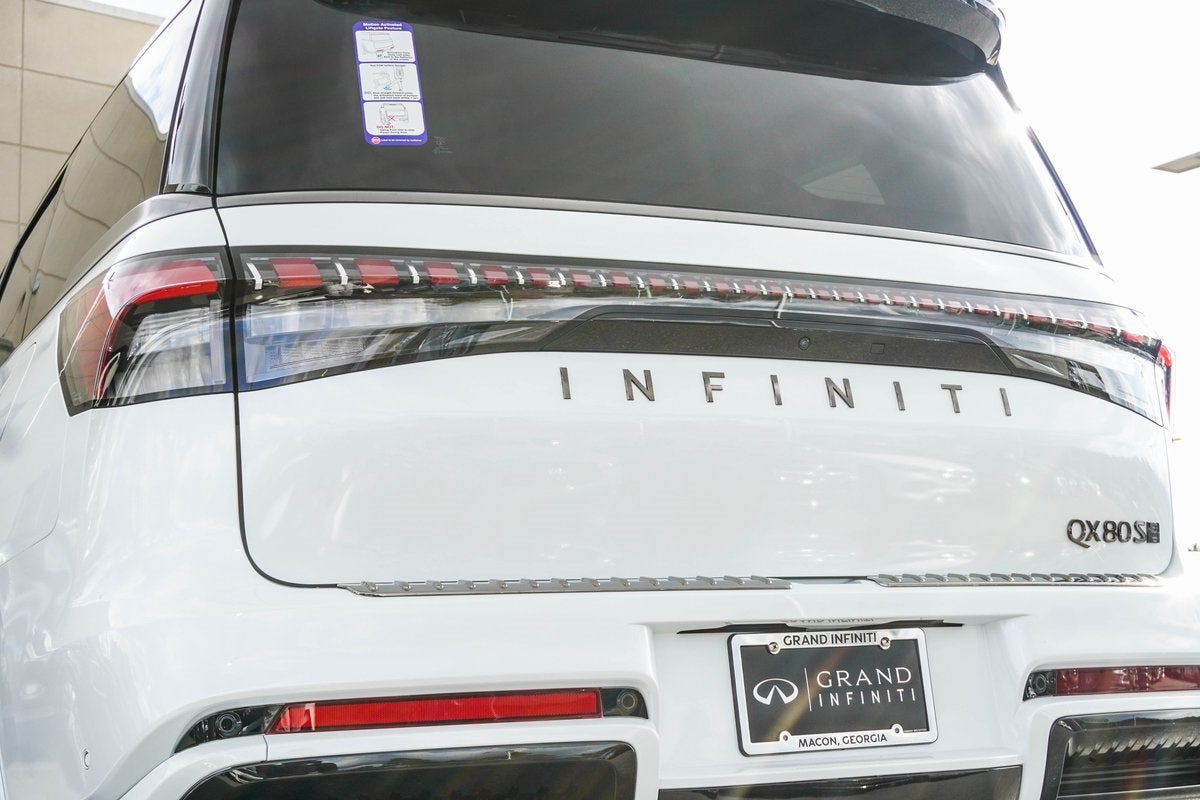 2026 INFINITI QX80 SPORT