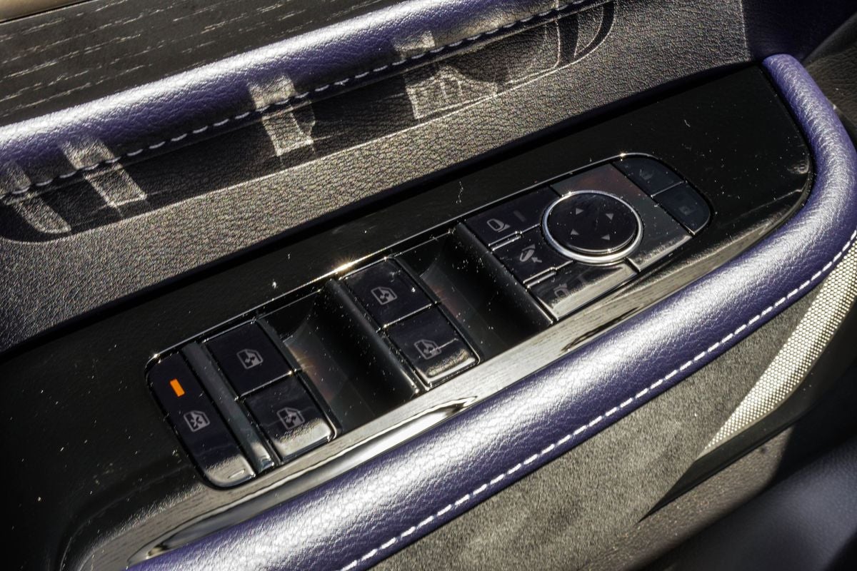 2027 INFINITI QX80 SPORT