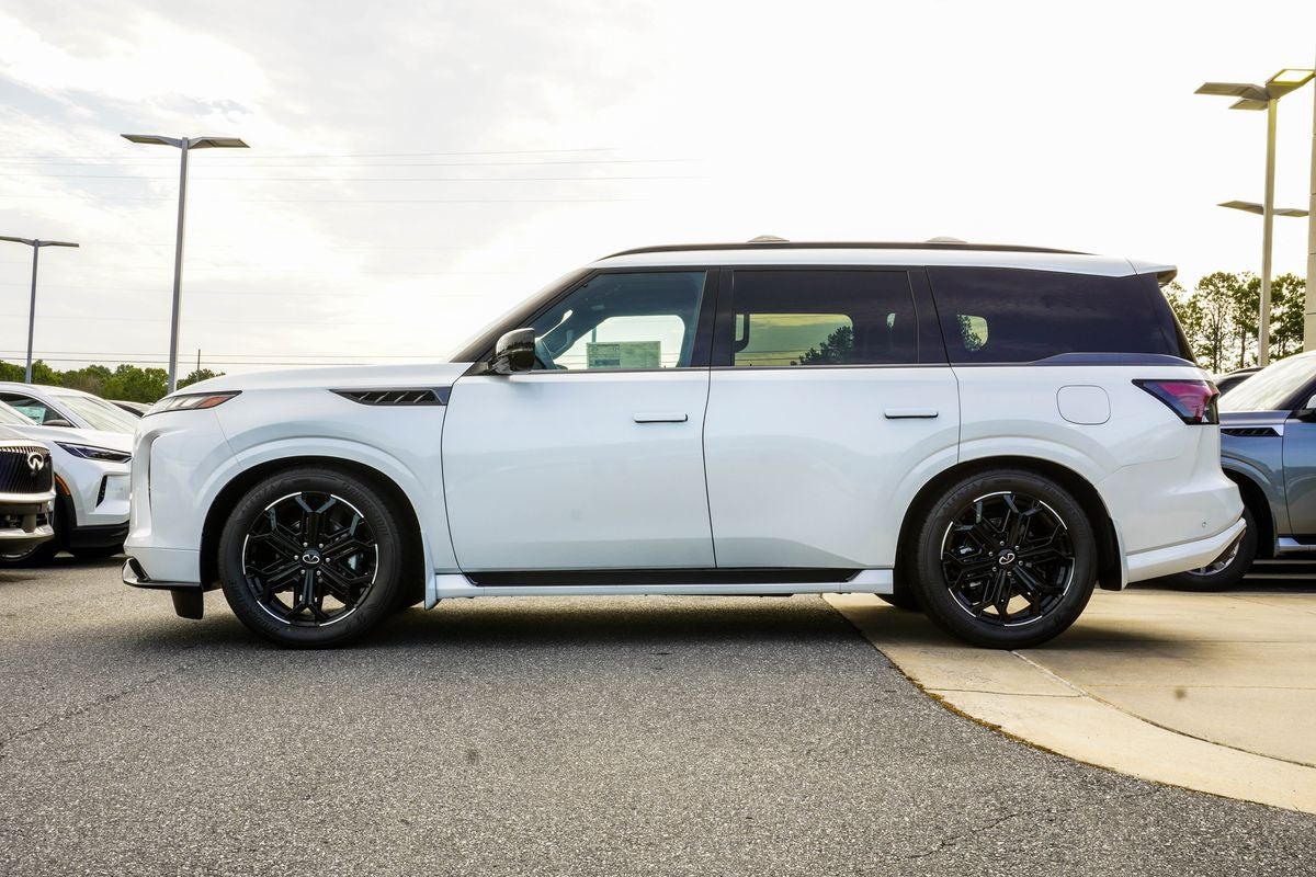 2027 INFINITI QX80 SPORT