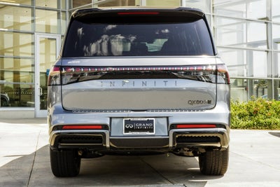 2027 INFINITI QX80 SPORT