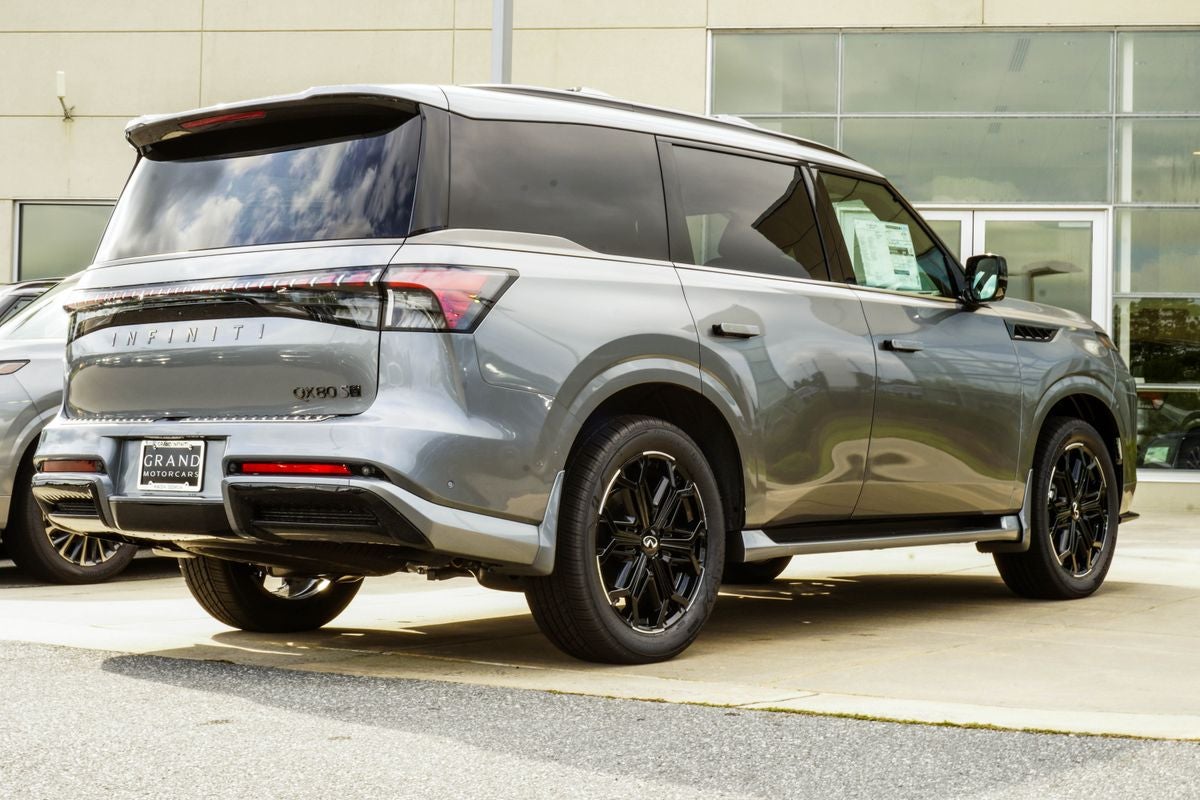 2027 INFINITI QX80 SPORT