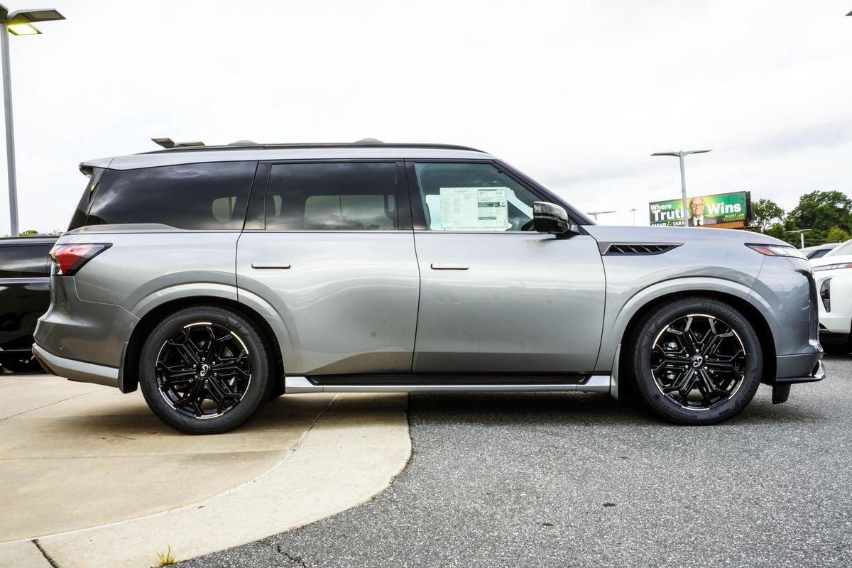 2027 INFINITI QX80 SPORT