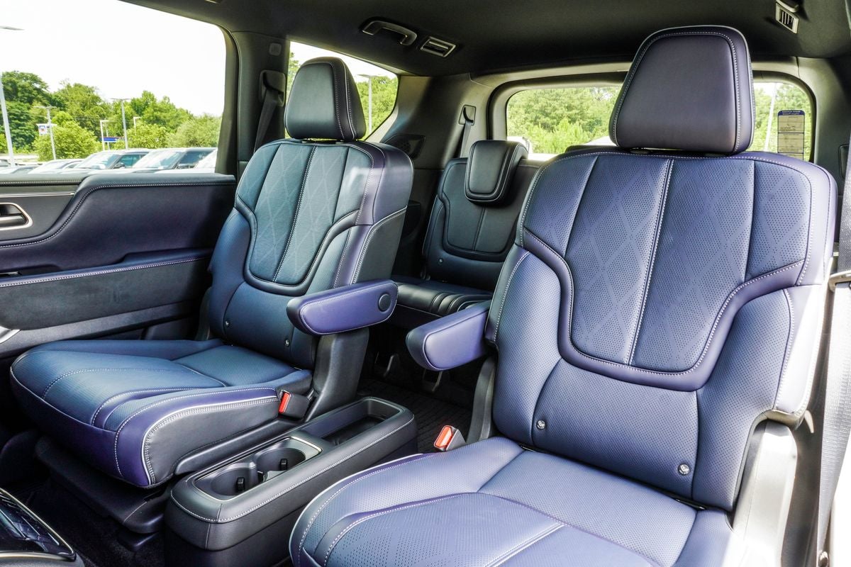 2027 INFINITI QX80 SPORT
