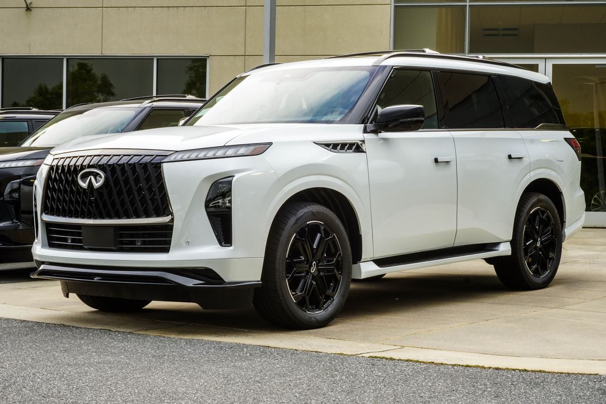 2027 INFINITI QX80 SPORT