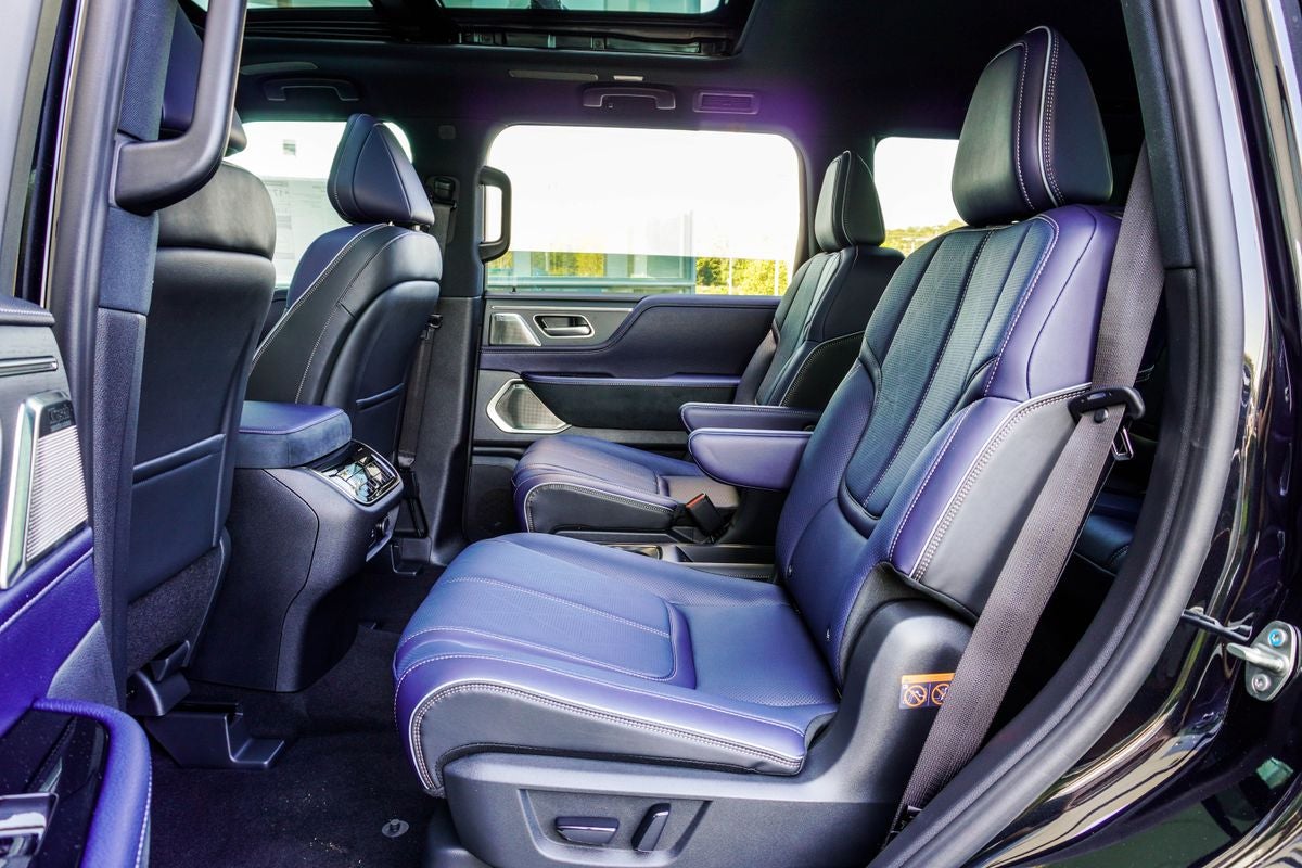 2026 INFINITI QX80 SPORT