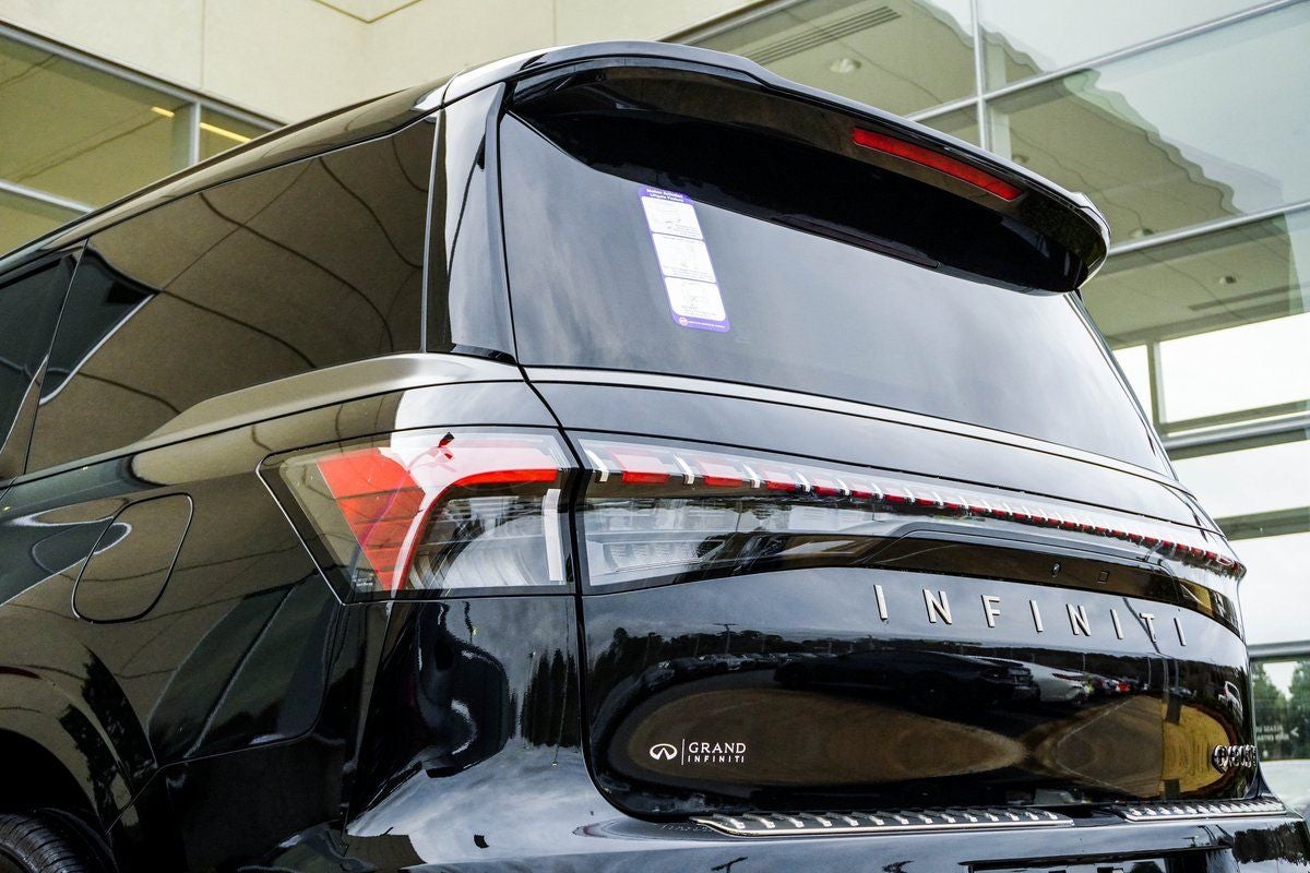 2026 INFINITI QX80 SPORT