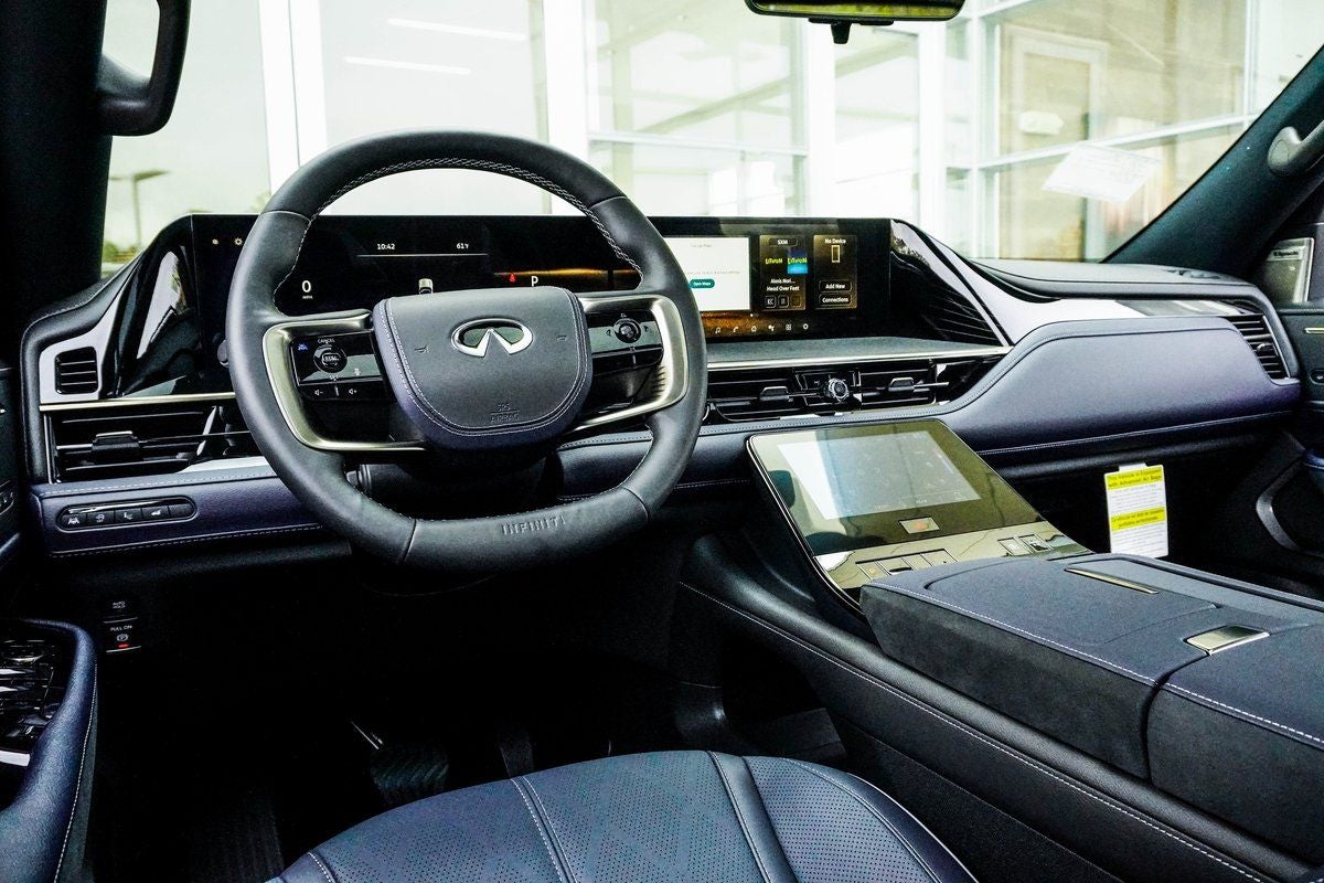 2026 INFINITI QX80 SPORT