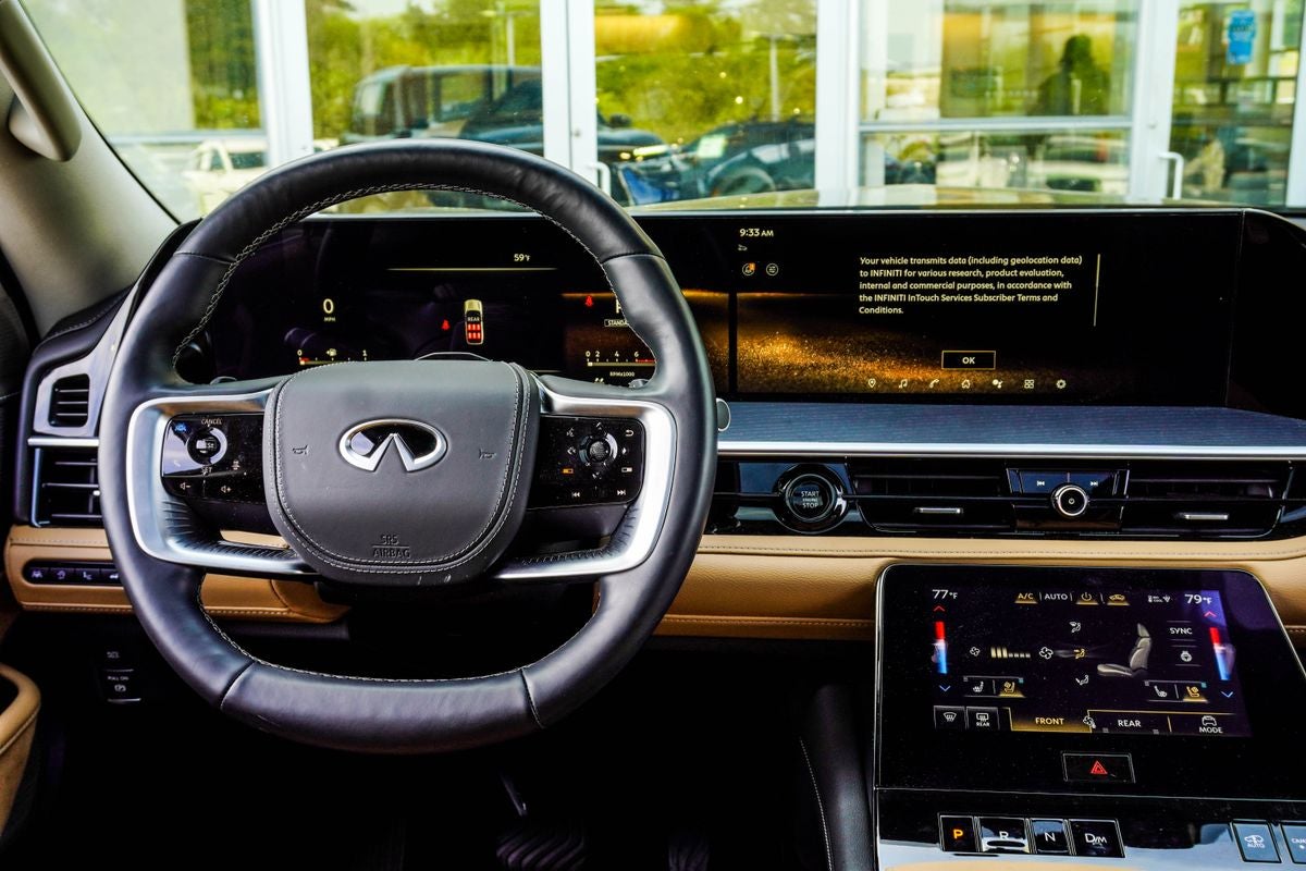 2025 INFINITI QX80 SENSORY