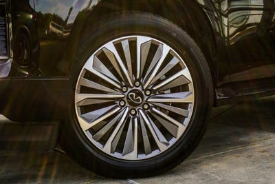 2025 INFINITI QX80 SENSORY