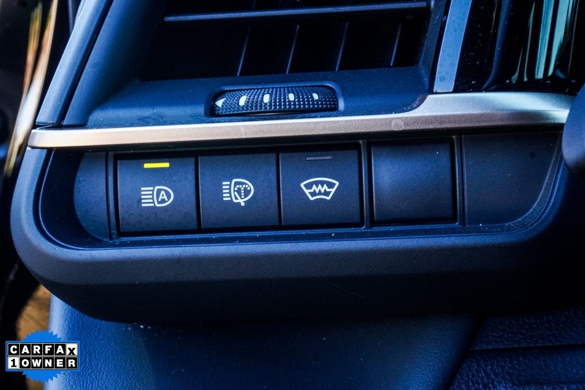 2025 Toyota Crown Signia Limited