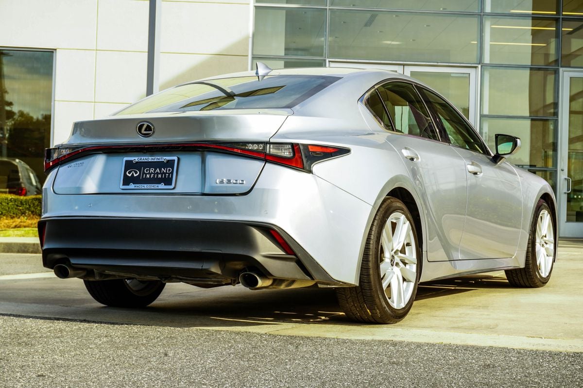 2023 Lexus IS 300